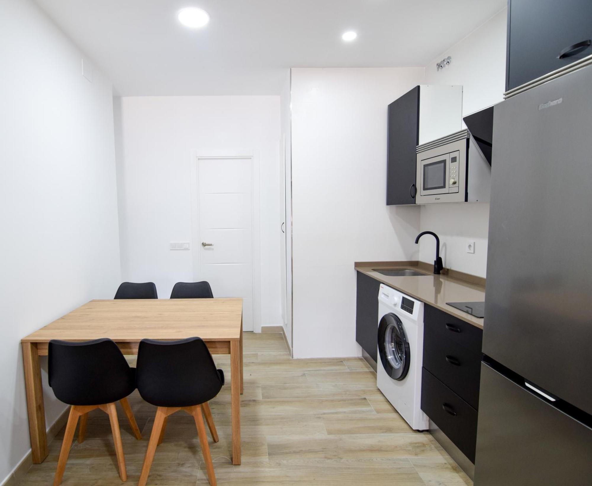 Letplanet Riquelme Apartment Malaga Exterior photo
